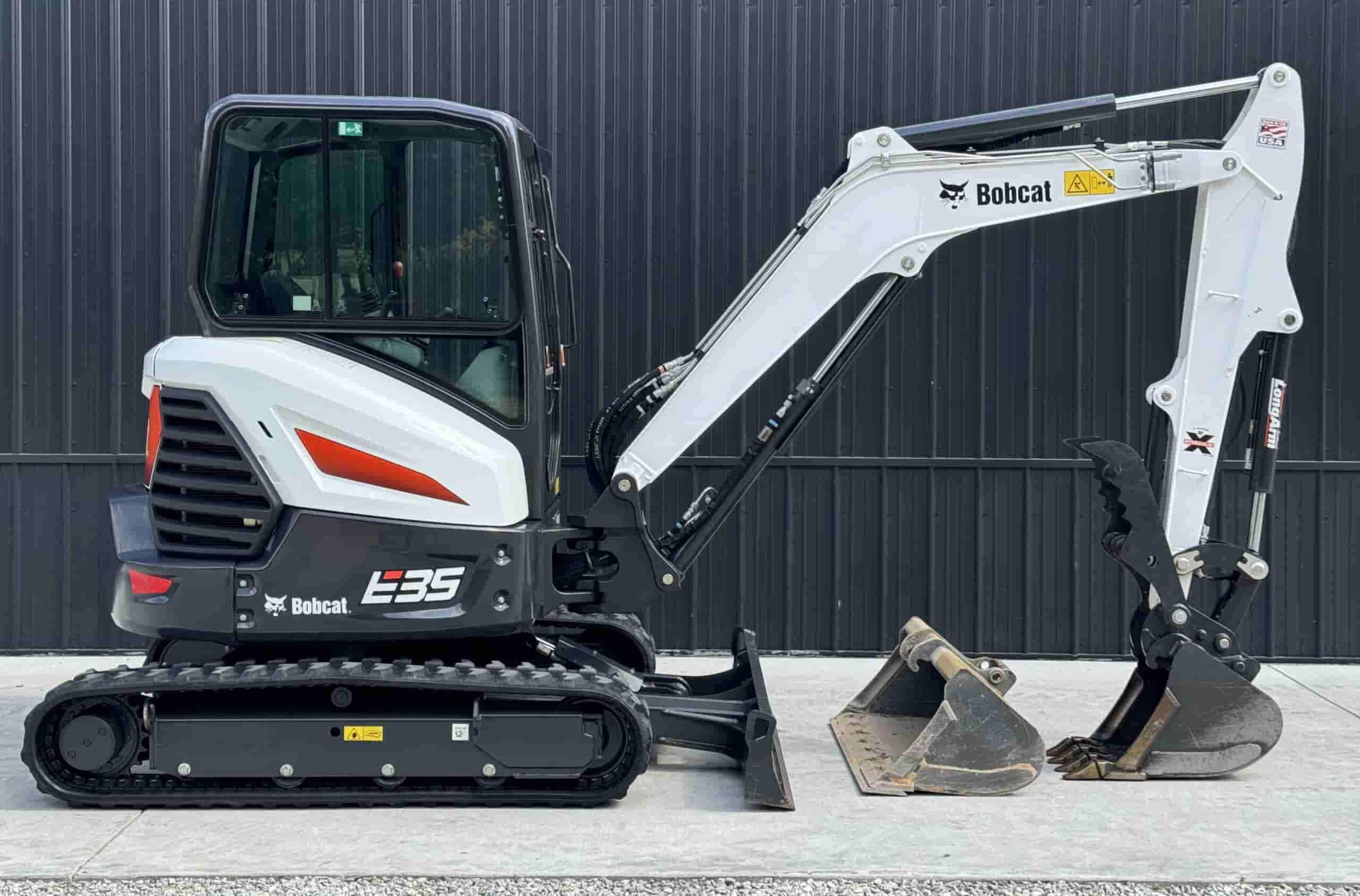 2020 BOBCAT E35i LIKE NEW
